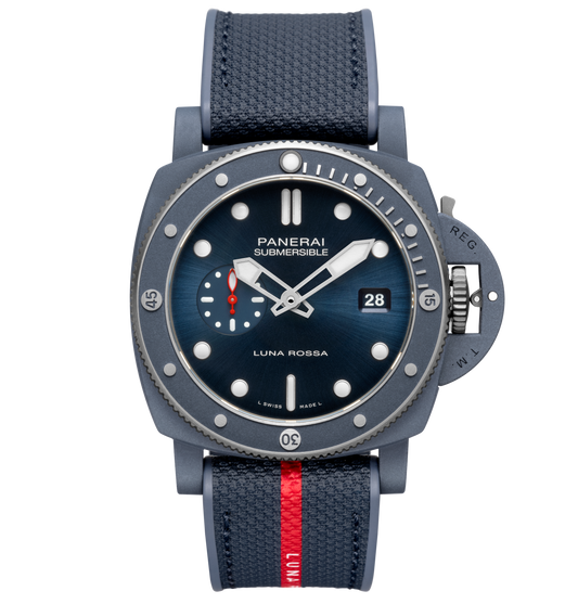 Panerai  Submersible Luna Rossa, 44mm